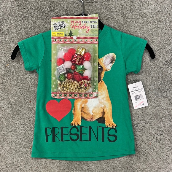 Kid’s DESIGN YOUR OWN HOLIDAY TEE Shirt I ❤️ PRESENTS Size 4 - Picture 2 of 10